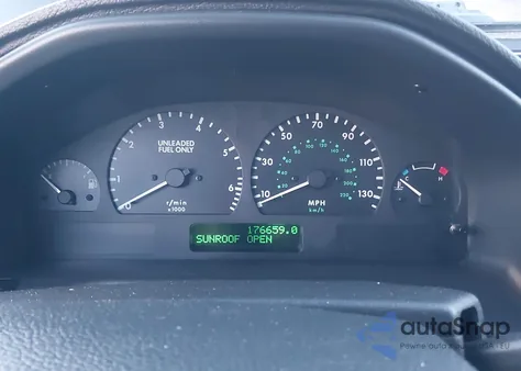 1999 Land Rover Range Rover 4.6 Hse from USA, damaged, VIN SALPV1446XA424797